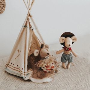 Handgemaakt katoenen linnen schattige kleine muispop mini -circus muizen knuffels met kleine rattenspeelgoed voor baby's chritma's jaar cadeau 240401