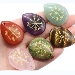 Fait à la main Craved Vegvisir Viking Symbole Chakra Teardrop Gemstone 25x33MM Palm Worry Thumb Stone Therapy Géométrie Healing Coin Reiki Donut Energy Quartz Crystal