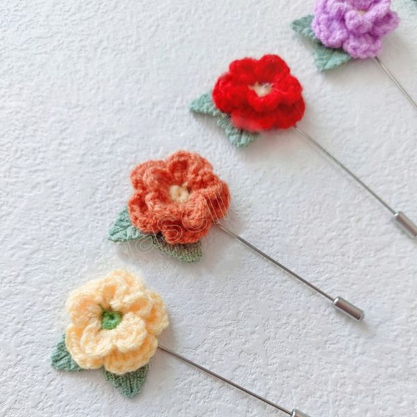 Broche de flores de ganchillo hecho a mano, broche de solapa para traje Floral, ramillete de flores falsas tejidas para mujer, hombre, bufanda, camisa, regalo de joyería