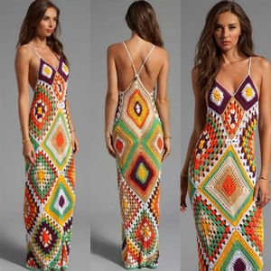 Handgemaakte gehaakte gebreide maxi-jurk dames zomer halter backless strandkleding zonnejurk Boheemse meerkleurige trouwjurk