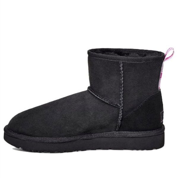 Bottes de neige chaudes rétro faites à la main pour femmes, chaussures décontractées UG Classic Mini II, logo graphique, montantes, doublées en polaire, noires 1110083-BNPN