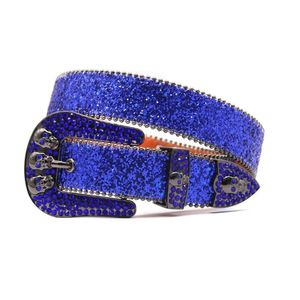 Nouvelle ceinture de mode Punk de rue incrustée de diamants faite à la main, polyvalente pour hommes et femmes, conception de crâne, boucle d'aiguille en alliage classique