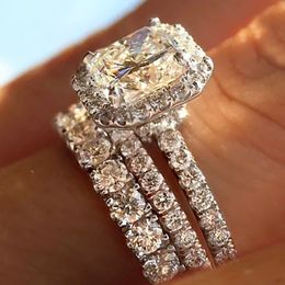 Handgemaakte elegante trouwringen Luxe sieraden 925 sterling zilver Prinses geslepen Wit 5A Kubieke zirkonia CZ Diamant Edelstenen Feest 3 stuks Dames Bruidsring Set Geschenk