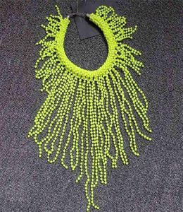 Handgemaakt in stock European mode neon gele verklaring vrouwen lange chokers ster punk chunky kwastjes kettingen kralen ketting 210333594238