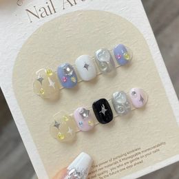 Handgemaakte Kawaii Press on Nails Short Koreaanse Partysu Cute Star Herbruikbare zelfklevende valse nagels Acryl nageltips Nail Art Y2k Girls 240306