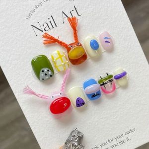 Kawaii à la main courte courte sur les ongles avec design coréen réutilisable False Nail Art Acrylique Manucure Conseils pour les filles 240328