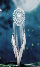 Handgemaakte Lace Dream Catcher Circulaire met veren Hangende decoratie Ornament Craft Geschenk gehaakt Witte Dreamcatcher Wind Chimes8368945