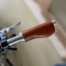Mango de cuero hecho a mano 100/110/120/130 mm Manija de bicicleta ergonómica para la cubierta de mango marrón 240521