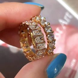 Handgemaakte liefhebbers oneindigheid band diamanten ring 925 sterling zilver verlovingstrouwringen voor dames heren 4 mm zirkoonkristal Bijoux 220803