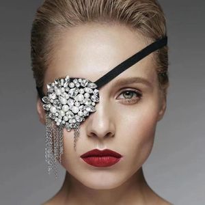 Fait à la main de luxe strass perles gland unique oeil Patch Cosplay visage bijoux pour femmes Bling cristal masque pour les yeux décoration cadeau 240223