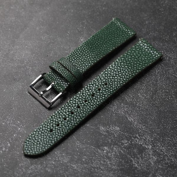 Bracelet en cuir de poisson perlé à la main 18 mm 19 mm 20 mm 22 mm 22 mm Black Blue Green Watch Band Release de montre