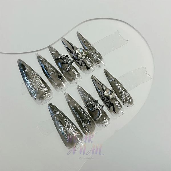 Presse à la main sur les ongles noirs Stiletto Design ongles réutilisables décoration papillon argent lune brille ongles d'art portables 240113