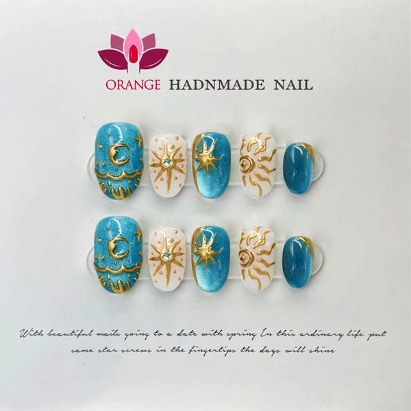 Presse à la main sur les ongles Bleu Oeil de chat Lune et Soleil Design Faux Ongles Couverture Complète Manucure Artificielle Portable Orange Nail Store 240129