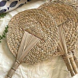 Handgemaakte rattan stro -fan voor woonkamer slaapkamer muur hangende doe -het -zelf bruiloft feest huis decor accessoires