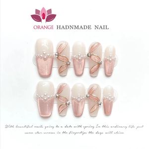 Vente à la main Vendre presse sur les ongles Cats Eye conçu réutilisable Pennant Faux Nails Artificial Manucuree Wearable Orange Nail Store 240411