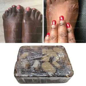 Savon à main le savon noir africain pour éliminer la mélanine anti-âge de beauté hydratante du corps de bain naturel