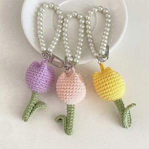 LLavero de tejido de cadena de perlas con flor de tulipán hecho a mano para mujer y niña, colgantes de bolso de ganchillo, llavero de coche, abalorios, regalo de joyería