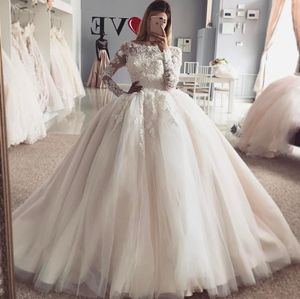 Handgemaakte vintage puffy trouwjurken bruidsjurken bateau hals kant applique lange mouw Birdal jurken 2017 goedkope plus size bruidsjurken