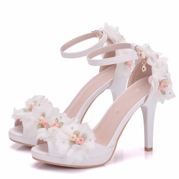 Color blanco hecho a mano Sandalias de tacón alto de verano con cinturón de tobillo de flores Bombas para mujeres Bodas de fiesta de novia 4 pulgadas Heel273g