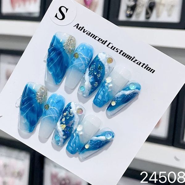 Prensa Y2k hecha a mano en uñas Diseño de pintura a mano azul coreano Adhesivo reutilizable Uñas postizas Cubierta completa Puntas de uñas acrílicas de ataúd largo 240129