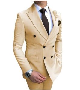 Beau Double Boutonnage Champagne Groom Tuxedos Peak Revers Hommes Costumes 2 pièces Mariage / Bal / Dîner Blazer (Veste + Pantalon + Cravate) W869