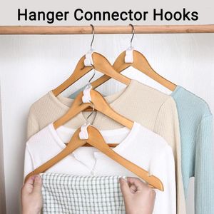 Hangers 4/6/12pcs mini kledinghanger connector haken voor spaarruimte niet-slip jas opslagrek plastic garderobe organisator