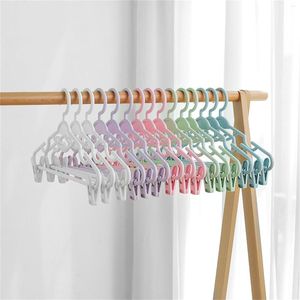 Hangers 5-stks droog clips kledinghanger plastic niet-slip voor huishoudelijke vouwverhuizen