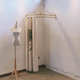 Hangers Kledingwinkel Hoogwaardige creatieve paskamerplank