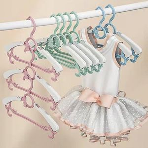 Hangers Droogrekken Intrekbare contrasterende kleuren Droge kleding Bijpassende kinderkleding Thuisbenodigdheden