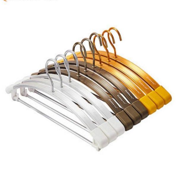 Cintres Racks 5 pcs/lot 40.5/45 cm Hommes Et Femmes En Alliage D'aluminium Ménage Vêtements Suspendus Large Épaule Anti-dérapant Non-marquage Rack