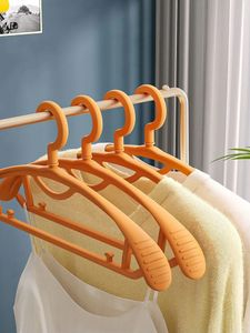 Hangers Racks 5 pièces cintre antidérapant placard organisateur cintres pour vêtements multifonction pantalon jupe Clips support pour manteau garde-robe stockage 231007