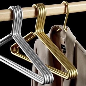 Hangers Racks 5 pièces cintres en métal solide pour manteau Durable sans couture mat or/argent vêtements pantalons pull supports de rangement cintres organisateur 231007