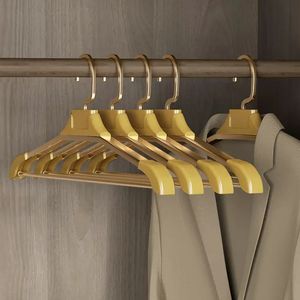 Cintres Racks 5pcs Widen Coat Hangers Antu-slip Alliage d'aluminium Vêtements Etendoir De Luxe Or el Accueil Vêtements Organisateur Storager Racks 230316