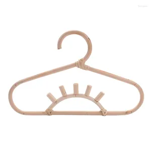 Cintres vêtements rattan suspendre les vêtements pour enfants organisation de l'organisateur rack pour enfants décoration de chambre pour le commerce de détail