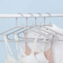 Hangers Ultieme brede schouder naadloze plastic kleerhanger voor volwassenen - de perfecte oplossing voor het moeiteloos organiseren van uw garderobe