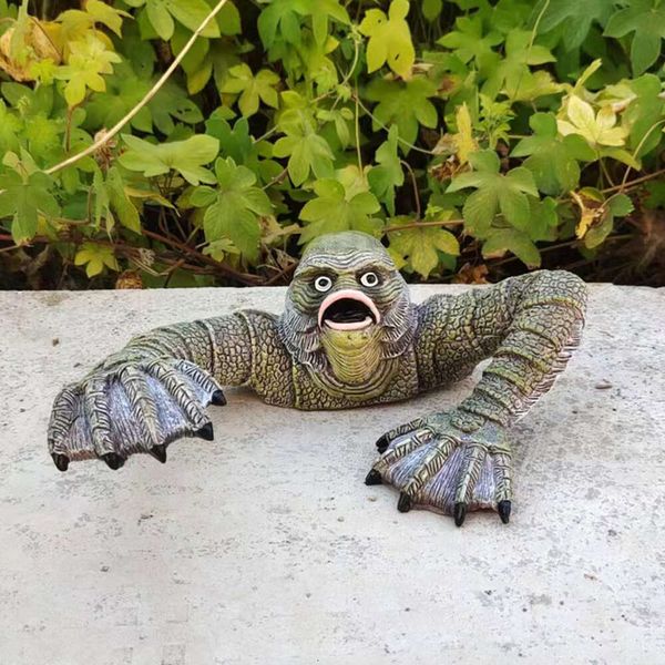 Suspendu nouveau Halloween Creative Wall Terror Lizard Man Atmosphère Resin Craft Decoration