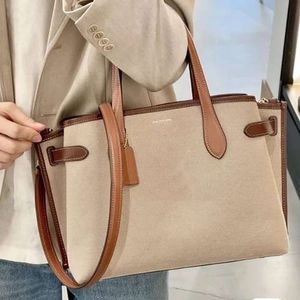 Hanna Carryall Tote Bag Diseñador de lujo Bolso de hombro de gran capacidad Crossbody Clásico Impresión de flores Bolso de cuero para mujer Sellado de hebilla magnética