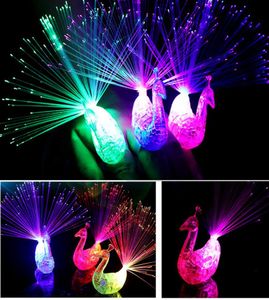 Haoxin coloré Luminous Toys Peacock doigt LED Lighp Light Party Rave Favors Gadgets Toy Intelligent For Kids Girls8197220
