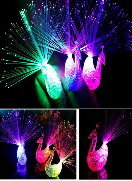 Haoxin Toyes luminoso colorido Peacuque Peacock LED LECHUP anillo Raves Raves Gadgets Toy inteligente para niños 4288257