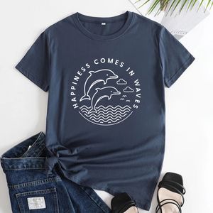 Le bonheur vient en vagues Tshirt mignon Dolphin Beach Vacay T-shirt drôle Femmes Graphic Summer Vacation Tee Shirt 240409