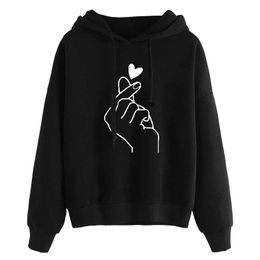 Harajuku Dames Sweatshirts en Hoodies Oversize KPOP Zwart Roze Liefde Vinger Casual Streetwear Meisjes Hood Lange Mouwen Trainingspak LJ201103