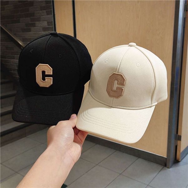 Sombrero de béisbol de alta gama coreano tridimensional bordado de bordado coreano para hombres y mujeres con gorras de pato de color top profundo de cabeza grande, nueva tendencia