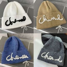 Chapeau Beanie Winter Bucket Designer Chapeaux Marque CH Chaud Curlywigs Cap Bonnet Hommes Casquettes Hommes Femmes CC Lettre Femme Garçon Fille Laine Dames Parasol Couvre-chef UTT2