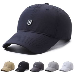Chapeau pour hommes au printemps et en été, nouveau chapeau de baseball d'escalade mince d'escalade, de protection solaire pour hommes d'âge