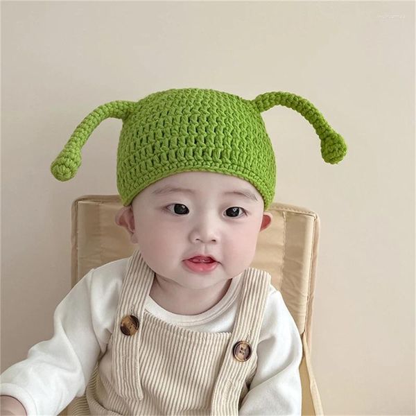 Chapeaux mignon bébé casquette hiver enfants Protection des oreilles mode drôle pull chapeau dessin animé enfants main tricot vert