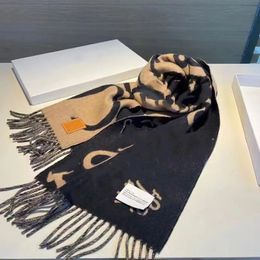 Hoeden Sjaals Handschoenensets Designer Kasjmier Sjaals Letter Wollen Sjaal Dames Merk Jacquard Sjaal Mode Koe Lederen Wrap Heren Klassieke Sjaals Warme Wraps CYD238253-50