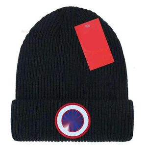 Chapeaux Foulards Ensembles Bonnet / Skull Caps cent 2023 Designer chapeaux tricotés ins populaire Canada chapeau d'hiver classique lettre oie imprimé tricot unisexe