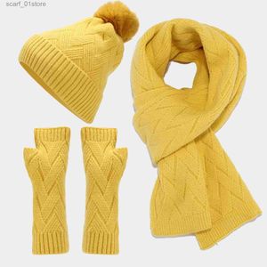 Chapeaux et écharpes ensembles femmes hommes automne hiver chaud laine chapeau écharpe Gs Slouchy trois pièces hiver neige tricot C écharpe Gs chapeau ensemble pour adolescentes L231113