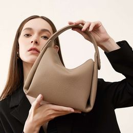 HBP 2024 Nieuwe toplaag Cowhide veelzijdige zachte sigarettendoos voor kleine en high -end gevoel voor dames, handtas, enkele schoudercrossbody tas