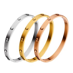 HBP Bracelet en or blanc de bangle classique pour femmes Braceuses de concepteur de cristaux en titane bijoux en acier en acier tendance